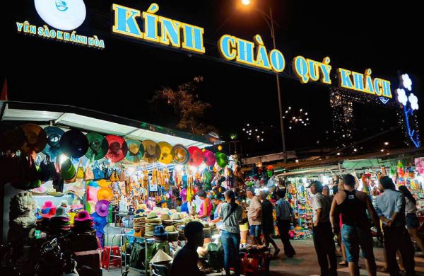 The main night market at Nha Trang is located at Tran Phu street